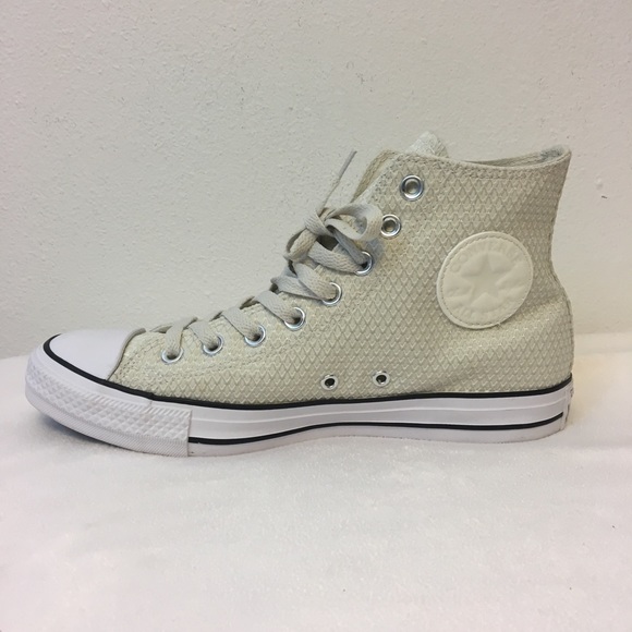 Converse | Shoes | Converse Off White 